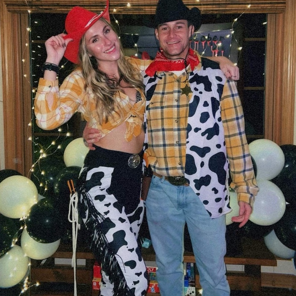 Jessie Toy Story adult costume / spirit halloween cow print chaps size small